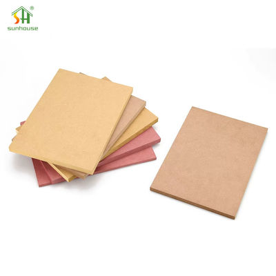سعر جيد MDF الميلامين MDF Board استخدام الديكور الخارجي الداخلي لاستخدام تطبيقات تشييد المباني الانترنت